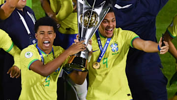 Garotos que foram campeões do Sul-Americano Sub-20 podem ganhar chances entre os titulares