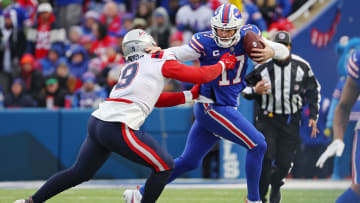 New England Patriots v Buffalo Bills