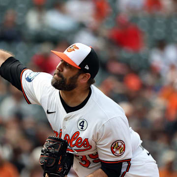 Jun 1, 2025; Baltimore, Maryland, USA; Baltimore Orioles pitcher Andrew Kittredge (39) throws during the eighth inning against the Chicago White Sox at Oriole Park at Camden Yards. Mandatory Credit: Daniel Kucin Jr.-Imagn Images