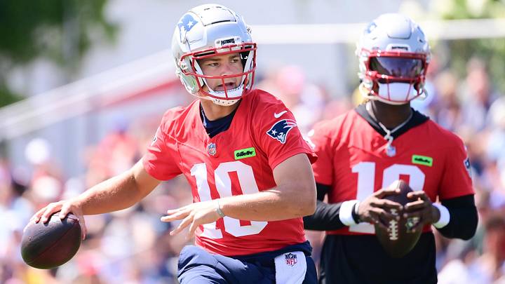 Patriots rookie QB Drake Maye hasn't been impressing at training camp. 