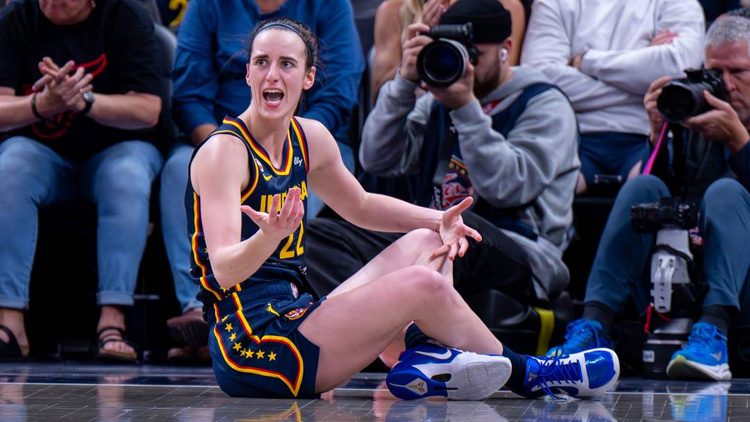 Indiana Fever guard Caitlin Clark (22) reacts during the second half of an WNBA basketball game against the Seattle Storm, Sunday, May 17, 2026, at Gainbridge Fieldhouse.
