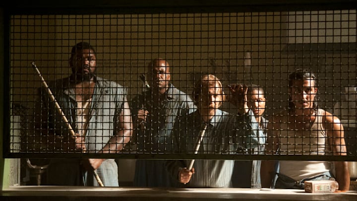 Big Tiny (Theodus Crane), Oscar (Vincent Ward), Axel (Lew Temple), Andrew (Markice Moore) and Tomas (Nick Gomez) - The Walking Dead_Season 3, Episode 1_"Seed" - Photo Credit: Gene Page/AMC