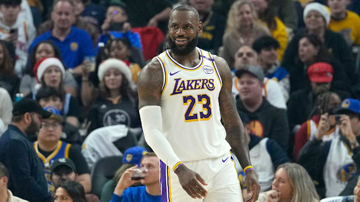 LeBron James cumplió 40 años el pasado 30 de diciembre, y sigue estando al más alto nivel deportivo LeBron James cumplió 40 años el pasado 30 de diciembre, y sigue estando al más alto nivel deportivo