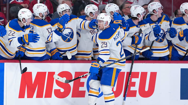 Jan 22, 2026; Montreal, Quebec, CAN; Buffalo Sabres forward Beck Malenstyn (29) celebrates with teammates after scoring a goal against the Montreal Canadiens during the first period at the Bell Centre. Mandatory Credit: Eric Bolte-Imagn Images