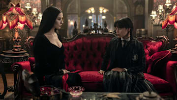 Wednesday. (L to R) Catherine Zeta-Jones as Morticia Addams, Jenna Ortega as Wednesday Addams in episode 202 of Wednesday. Cr. Jonathan Hession/Netflix © 2025