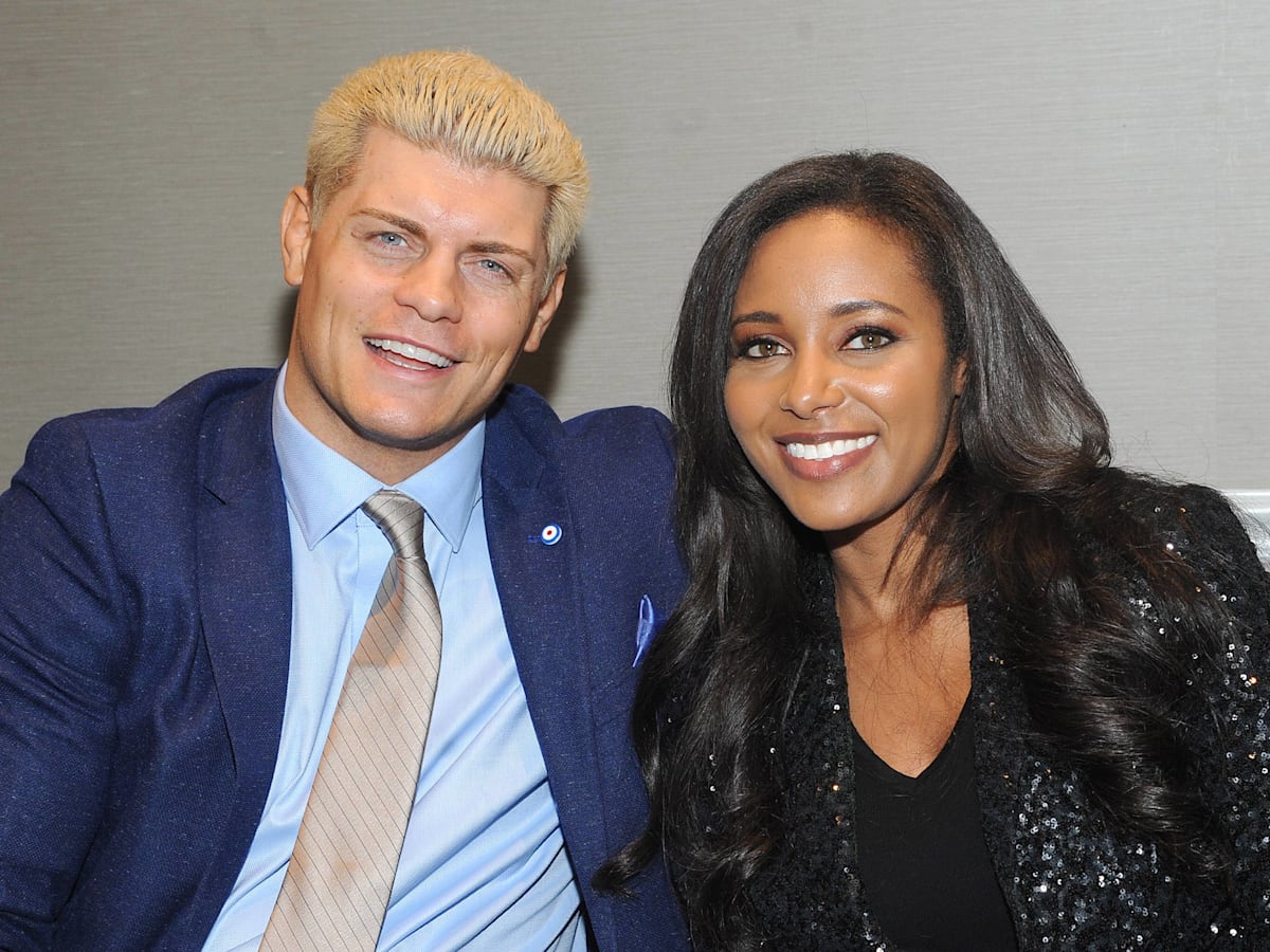 Cody rhodes wife clearance