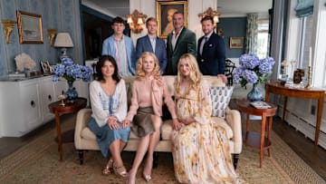 The Perfect Couple. (L to R) Eve Hewson as Amelia Sacks, Sam Nivola as Will Winbury, Nicole Kidman as Greer Winbury, Billy Howle as Benji Winbury, Liev Schreiber as Tag Winbury, Dakota Fanning as Abby Winbury, Jack Reynor as Thomas Winbury in episode 103 of The Perfect Couple. Cr. Seacia Pavao/Netflix © 2024