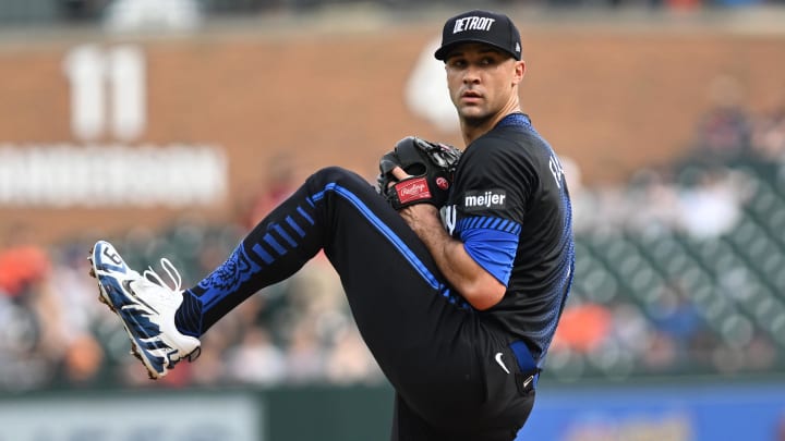 Tigers starting pitcher Jack Flaherty throws a pitch during a game against the White Sox at Comerica Park.