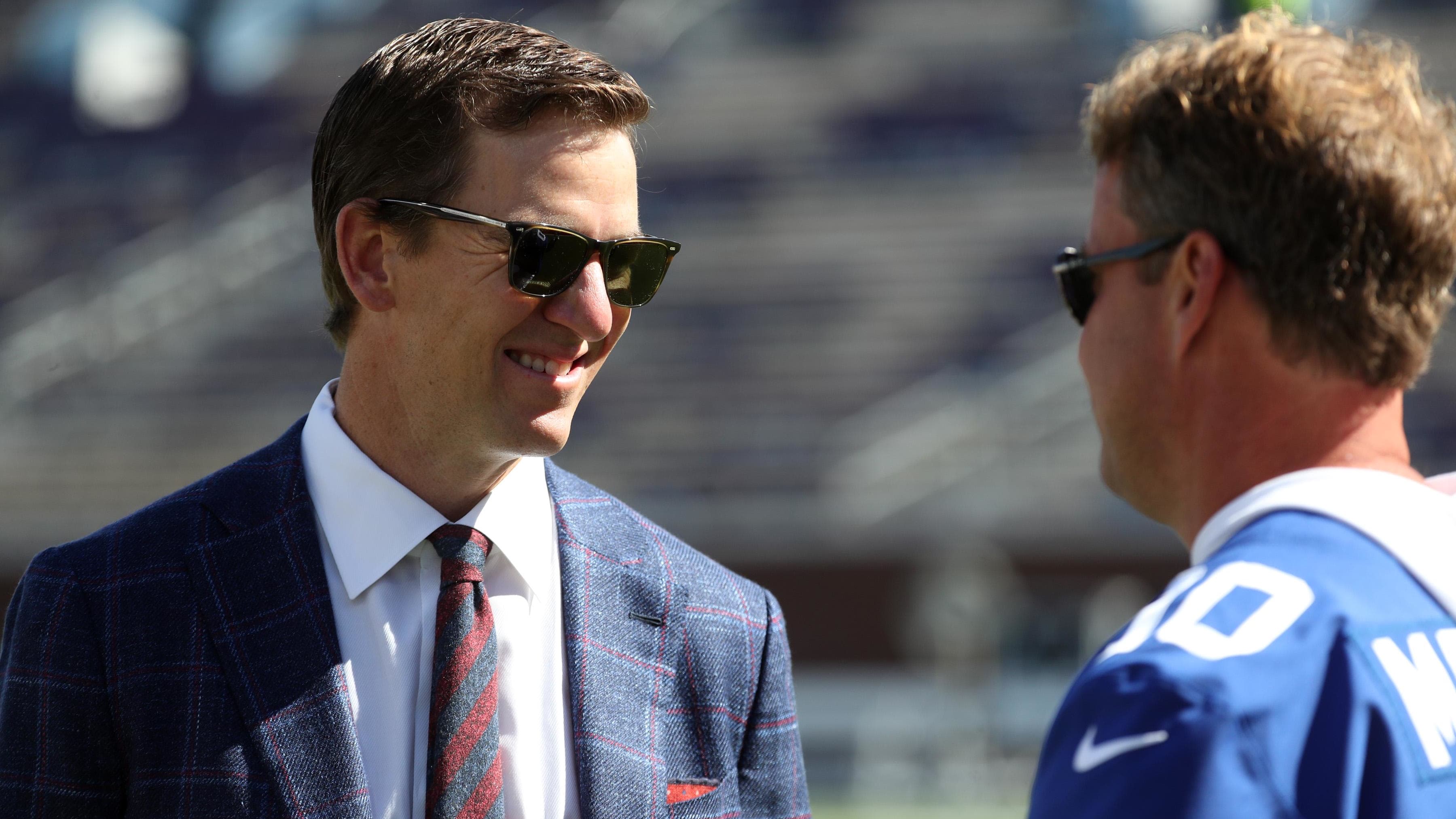 Eli Manning Hosting Event to Raise NIL Funds for Ole Miss