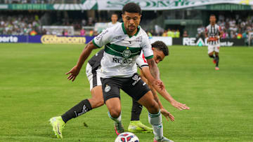 Coritiba enfrenta o Amazonas no domingo, 23