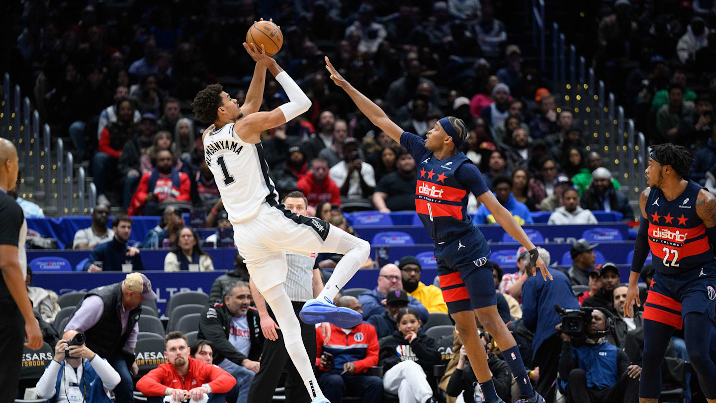 NBA Fans React to Spurs-Wizards Trade