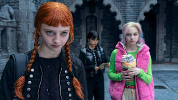 Wednesday. (L to R) Evie Templeton as Agnes DeMille, Jenna Ortega as Wednesday Addams, Emma Myers as Enid Sinclair in episode 203 of Wednesday. Cr. Jonathan Hession/Netflix © 2025