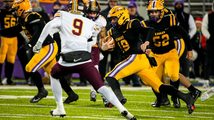 Avon quarterback Blake Elder. Avon quarterback Blake Elder.