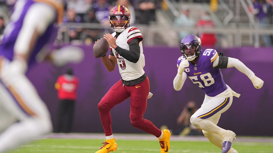 Jayden Daniels left the Commanders’ ugly 31–0 loss to the Vikings early. 