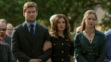 The Waterfront. (L to R) Jake Weary as Cane Buckley, Danielle Campbell as Peyton, Melissa Benoist as Bree Buckley in episode 104 of The Waterfront