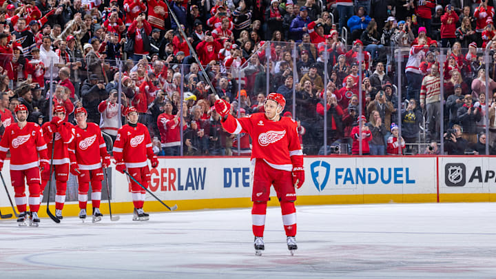 Washington Capitals v Detroit Red Wings