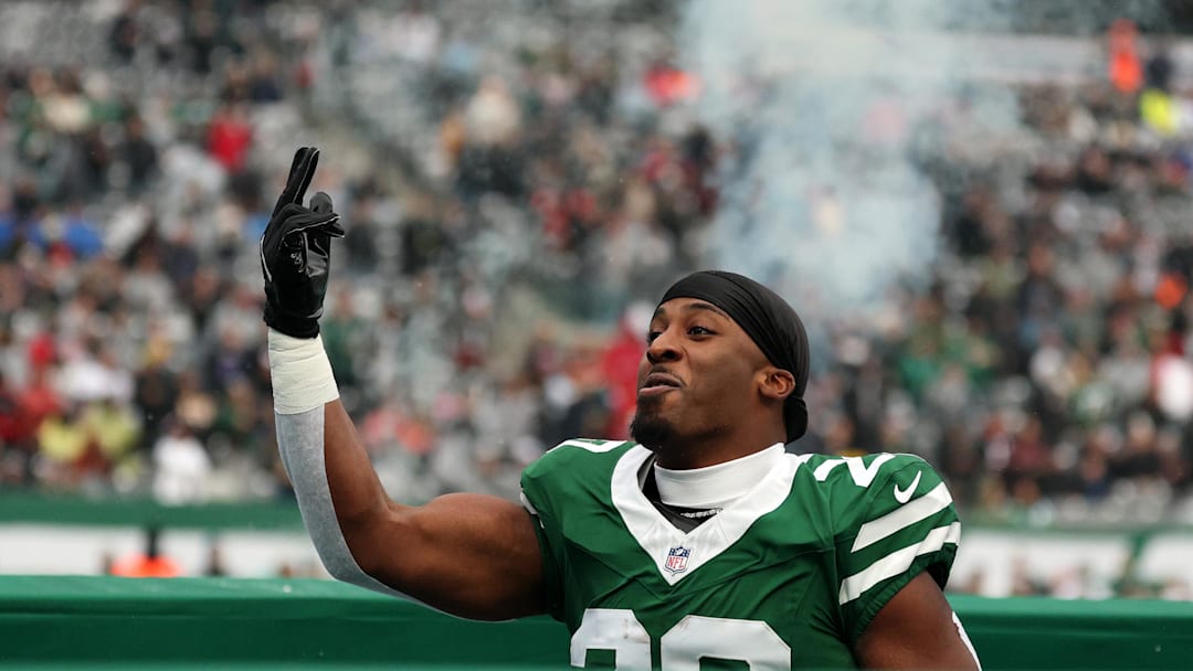 Nov 30, 2025; East Rutherford, New Jersey, USA; New York Jets running back Breece Hall (20) takes the field before the game against the Atlanta Falcons at MetLife Stadium. Mandatory Credit: Vincent Carchietta-Imagn Images