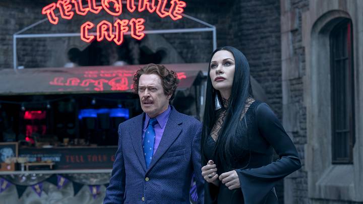 Wednesday. (L to R) Steve Buscemi as Barry Dort, Catherine Zeta-Jones as Morticia Addams in episode 204 of Wednesday. Cr. Helen Sloan/Netflix © 2025