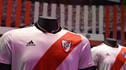 River Plate seguirá vistiéndose de Adidas.
