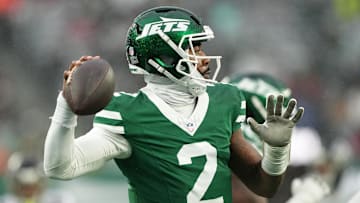 Nov 30, 2025; East Rutherford, New Jersey, USA; New York Jets quarterback Tyrod Taylor (2) drops back to pass against the Atlanta Falcons during the first half at MetLife Stadium. Mandatory Credit: Robert Deutsch-Imagn Images