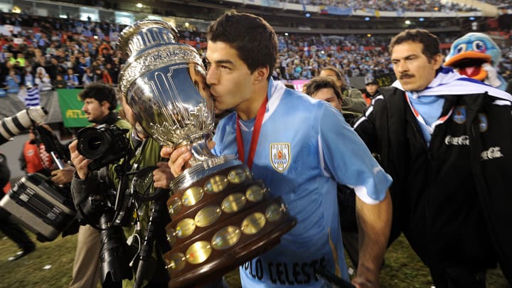 Luis Suárez anotó uno de los goles que le dio a Uruguay la Copa América de 2011