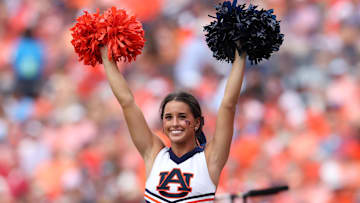 A new contender as emerged as a favorite to become the next Auburn football coach, according to a report.