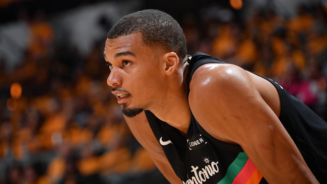 Minnesota Timberwolves v San Antonio Spurs - Game One