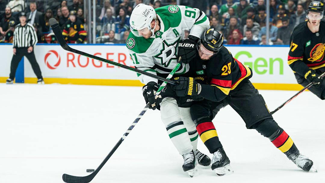 Dallas Stars v Vancouver Canucks