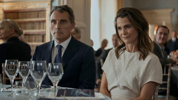 The Diplomat. (L to R) Rufus Sewell as Hal Wyler, Keri Russell as Kate Wyler in episode 305 of The Diplomat