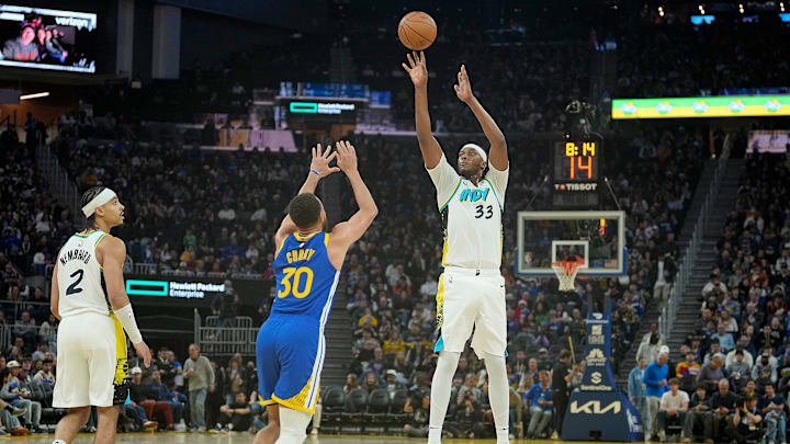 Indiana Pacers v Golden State Warriors