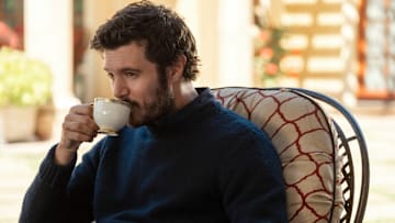 Nobody Wants This. Adam Brody as Noah in episode 109 of Nobody Wants This