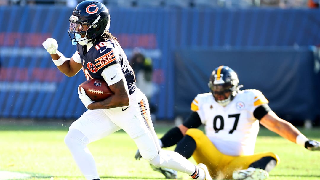 Luther Burden III is off to the races against Pittsburgh in a 31-28 Bears win.