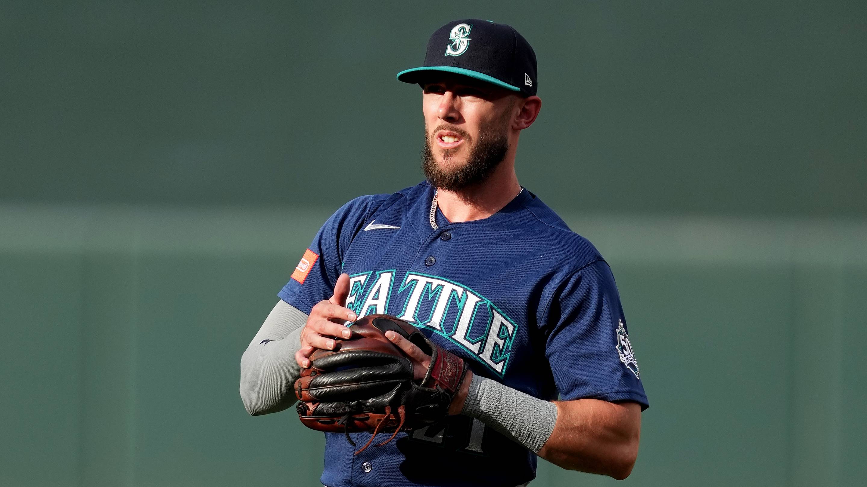 Pair of light-hitting former Cubs infielders elect free agency with World Series on deck
