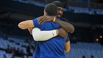 Los Angeles Lakers v Golden State Warriors