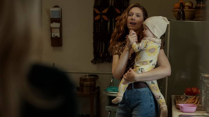 Katie Parker as Annabelle Lee in episode 102 of The Fall of the House of Usher