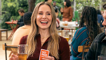 Nobody Wants This. Kristen Bell as Joanne in episode 209 of Nobody Wants This