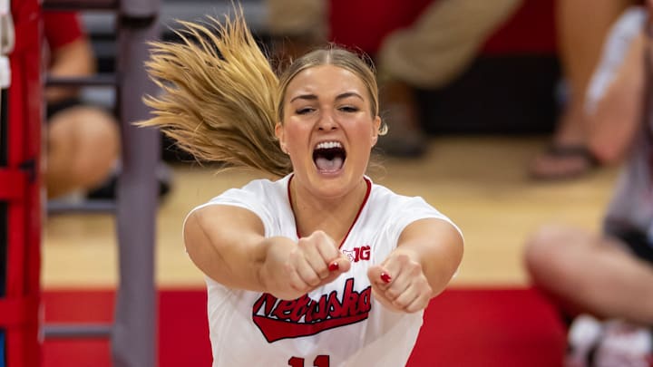 Leyla Blackwell celebrates a point vs Wichita State