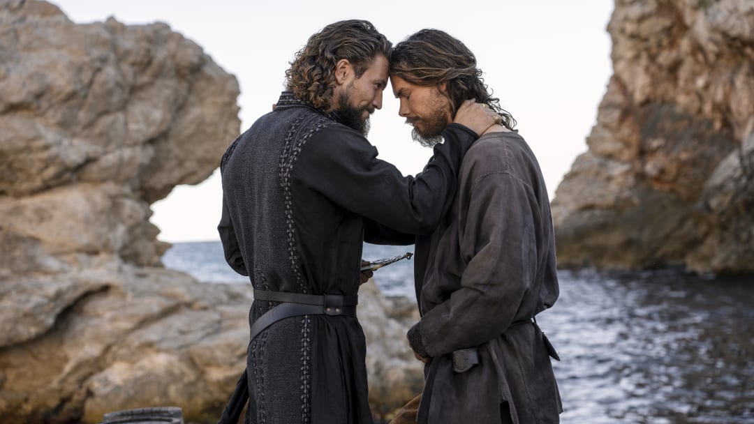 Vikings Valhalla. (L to R) Leo Suter as Harald Sigurdsson, Sam Corlett as Leif Eriksson in episode 303 of Vikings Valhalla. Cr. Bernard Walsh/Netflix © 2024