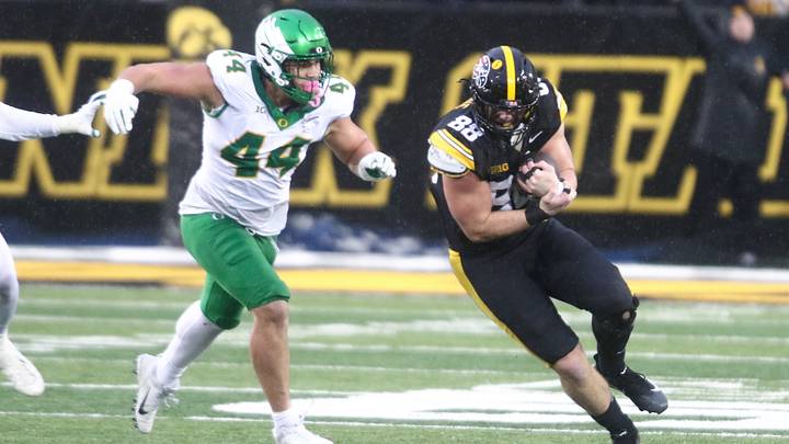 Oregon v Iowa