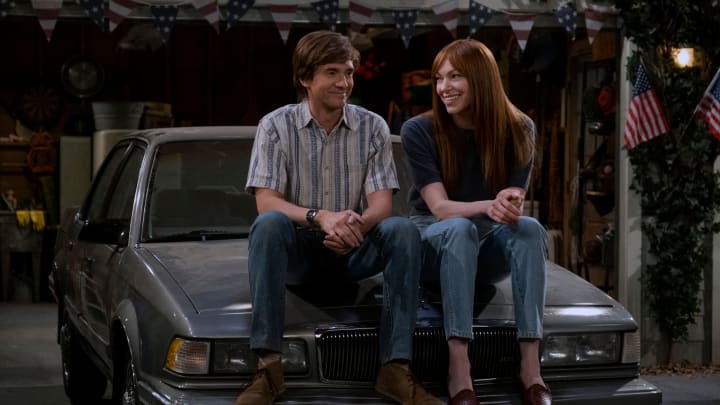 That ‘90s Show. (L to R) Topher Grace as Eric Forman, Laura Prepon as Donna Pinciotti in episode 101 of That ‘90s Show