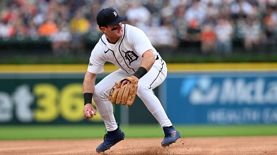 MLB