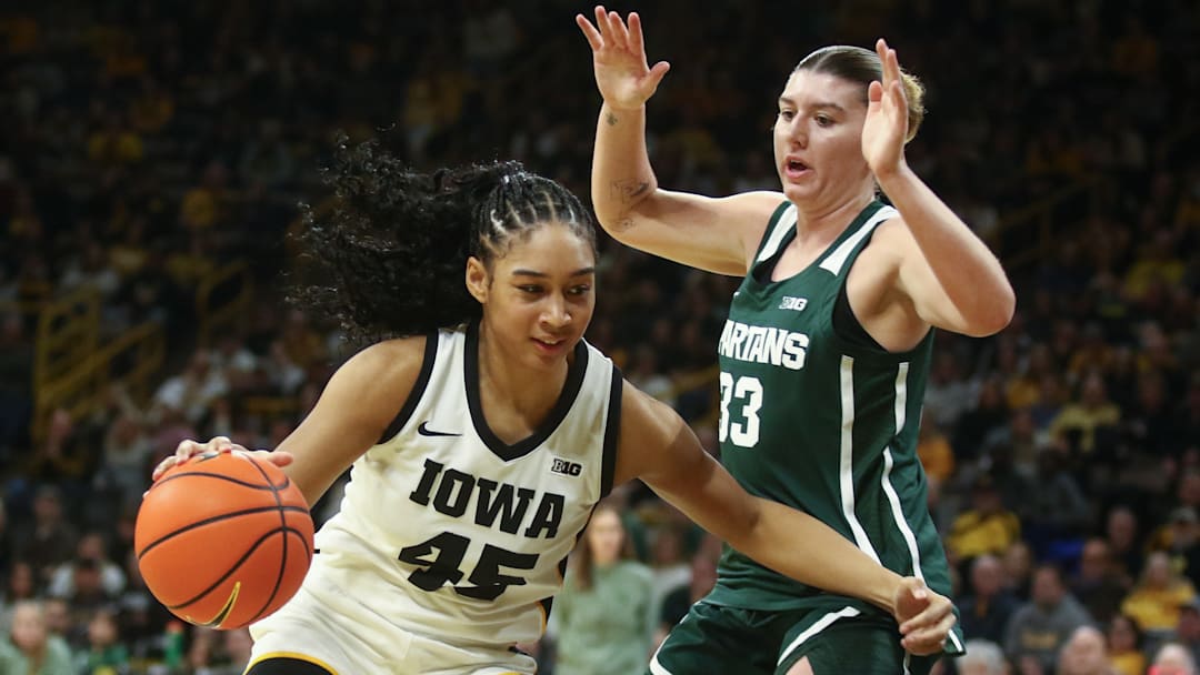 Michigan State v Iowa