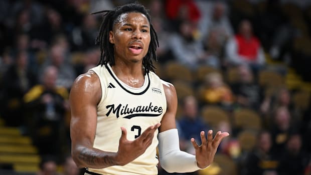 Jamichael Stillwell Milwaukee UCF men's basketbal