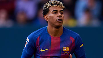 Lamine Yamal est annoncé titulaire au Barça.