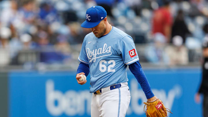 Apr 27, 2025; Kansas City, Missouri, USA; Kansas City Royals pitcher Jonathan Bowlan (62) on the mound during the eighth inning against the Houston Astros at Kauffman Stadium. Mandatory Credit: William Purnell-Imagn Images