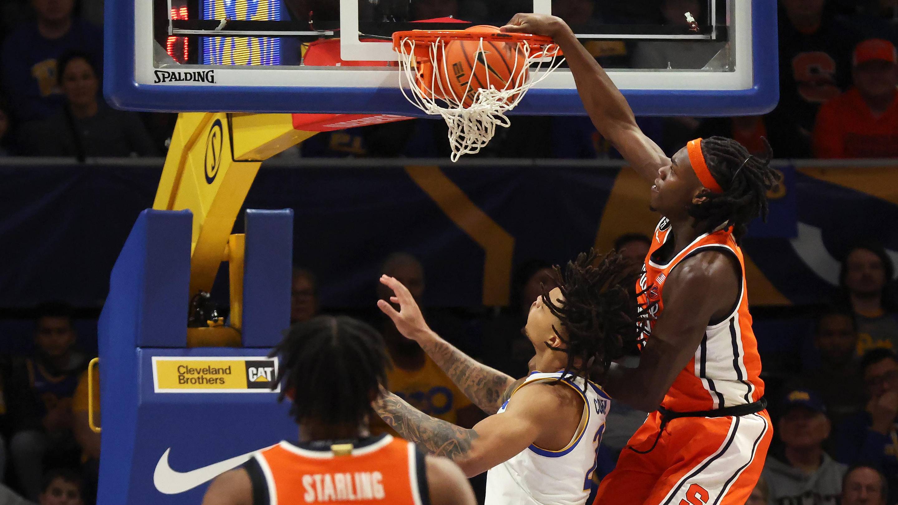 Syracuse shoots great, holds on late for second straight ACC road win