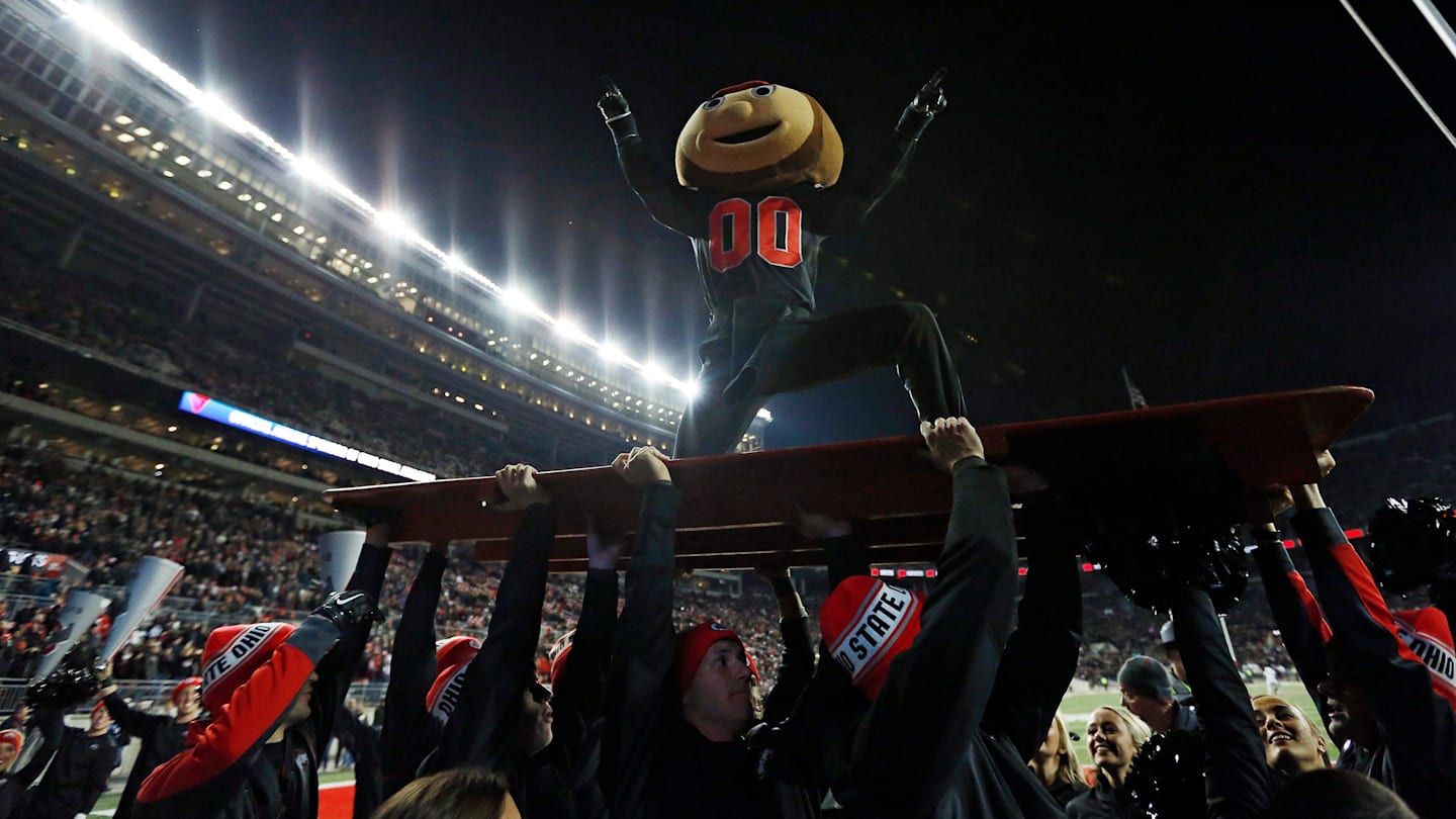 Ohio State, Penn State Prepare High-Profile Noon Clash in 2025 Big Ten Showdown
