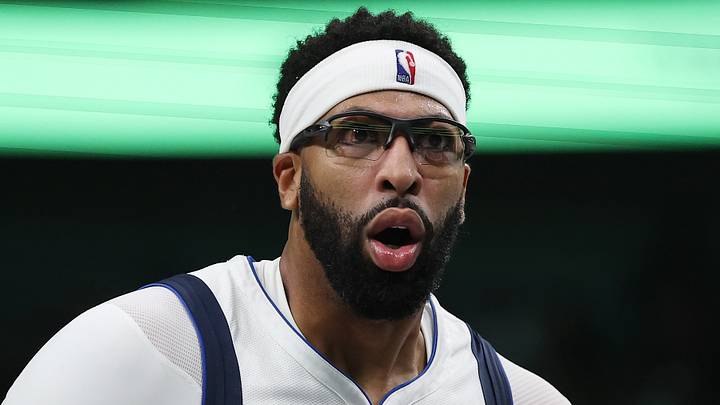 San Antonio Spurs v Dallas Mavericks