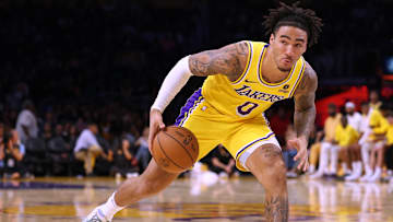 Golden State Warriors v Los Angeles Lakers