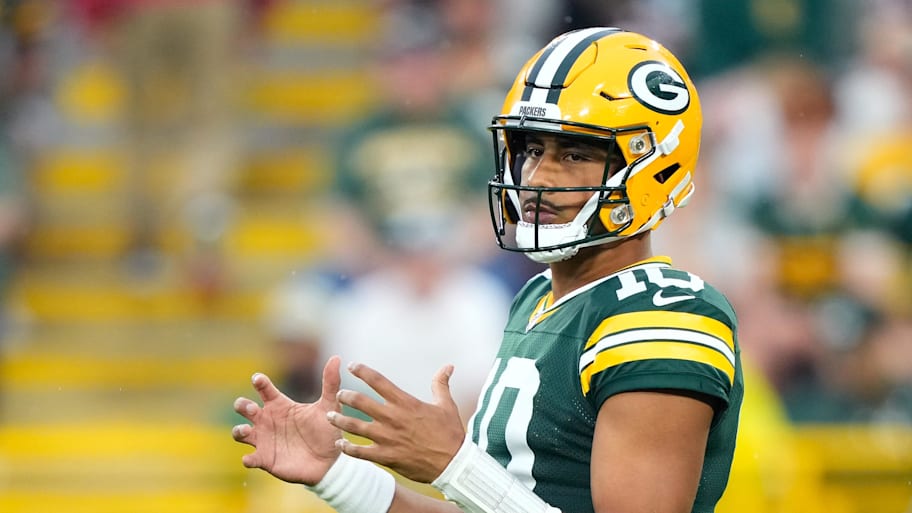Jordan Love got hurt in the Packers' first preseason game.  | Kayla Wolf-Imagn Images